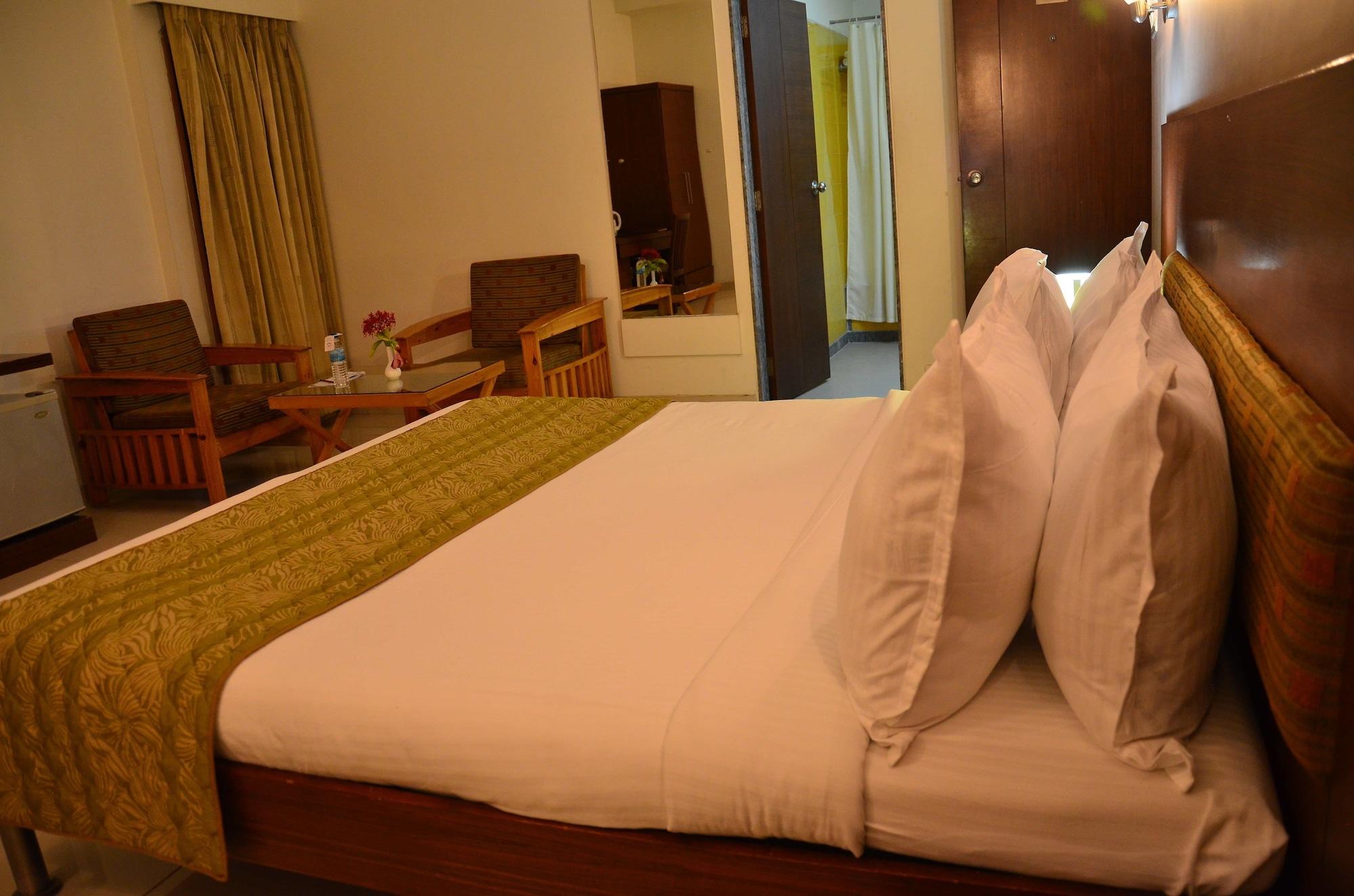 Hotel Cambay Sapphire, Gandhinagar Exterior foto