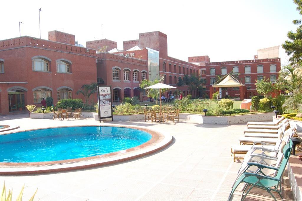 Hotel Cambay Sapphire, Gandhinagar Exterior foto