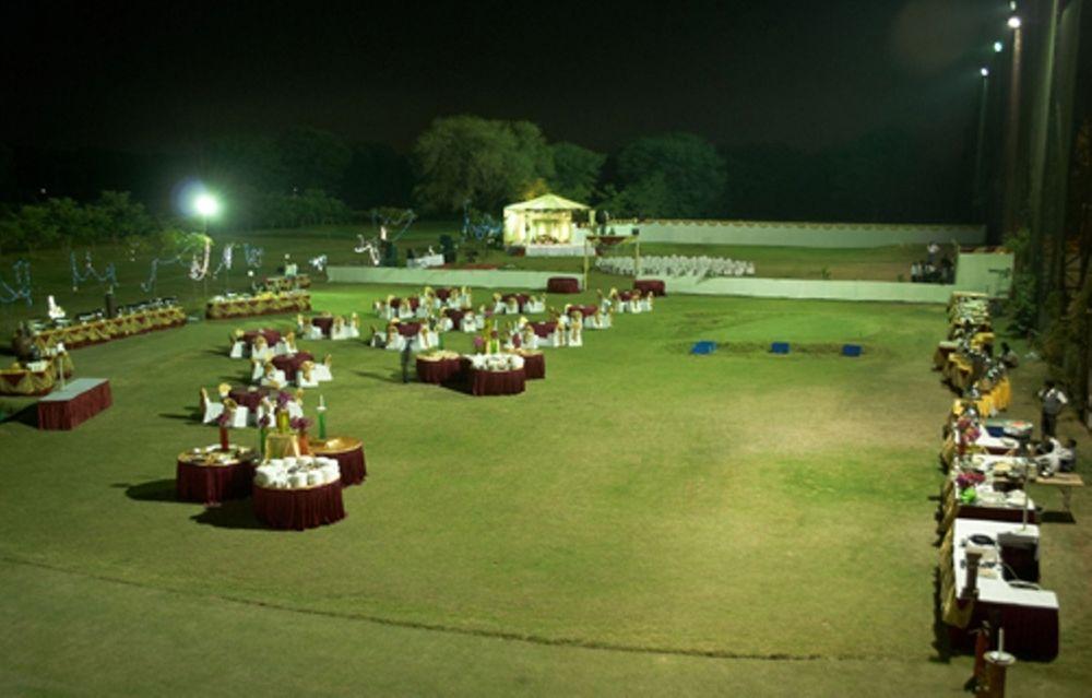 Hotel Cambay Sapphire, Gandhinagar Restaurant foto