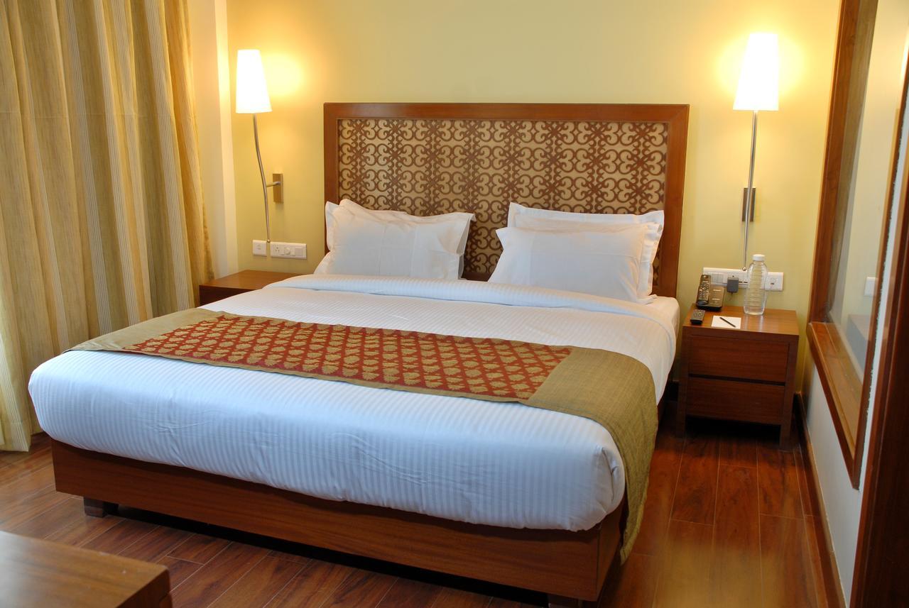 Hotel Cambay Sapphire, Gandhinagar Exterior foto
