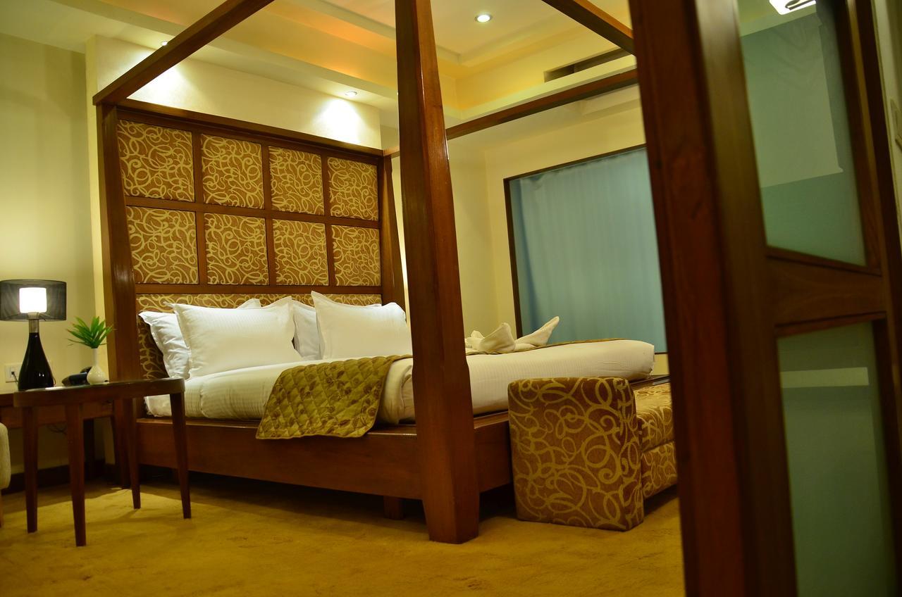 Hotel Cambay Sapphire, Gandhinagar Exterior foto