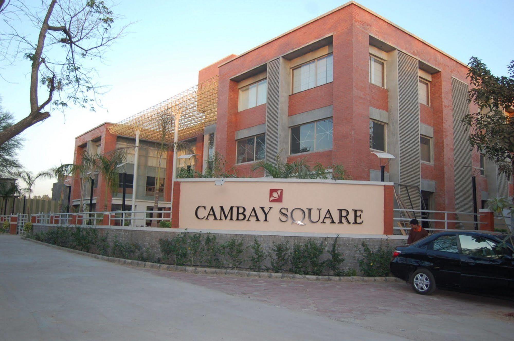 Hotel Cambay Sapphire, Gandhinagar Exterior foto